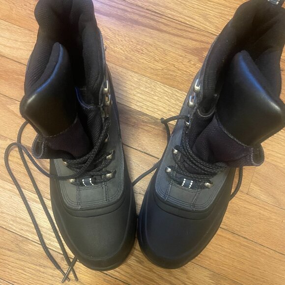 Land's End snow boots - Picture 1 of 5